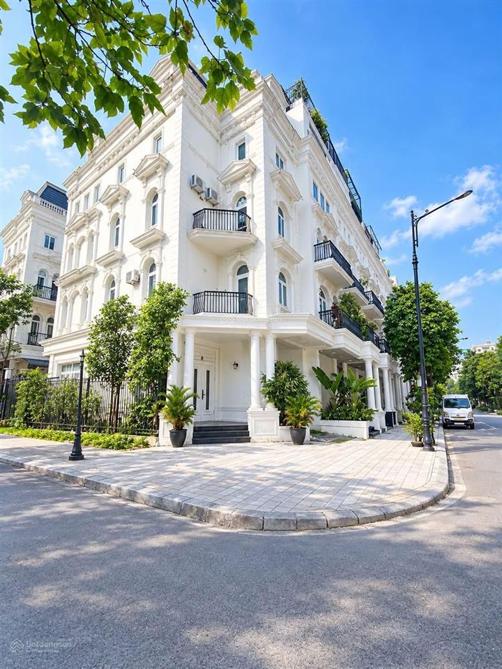 Cho thuê liền kề lô góc 145m có thang máy
