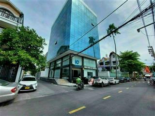 Toà building hoàn chỉnh hầm 9t  mt phan đăng lưu  dt 20 x 35m  hđt 600tr/th giá bán 137 tỷ tl