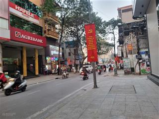 Chính chủ cần bán nhà mặt phố đội cấnba đìnhhà nội 110m2x5t,mt5.6m, giá 65 tỷ