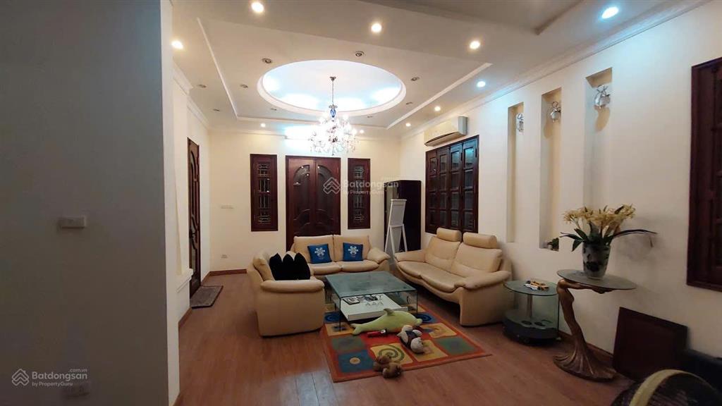 Chính chủ bán liền kề 445 đội cấnphường vĩnh phúcba đìnhhà nội 122m2x5t, mt8m, 72.5 tỷ, gara ôtô