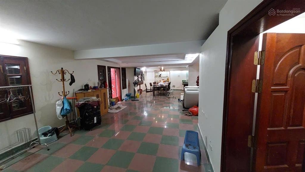 Chính chủ bán liền kề 445 đội cấnphường vĩnh phúcba đìnhhà nội 122m2x5t, mt8m, 72.5 tỷ, gara ôtô