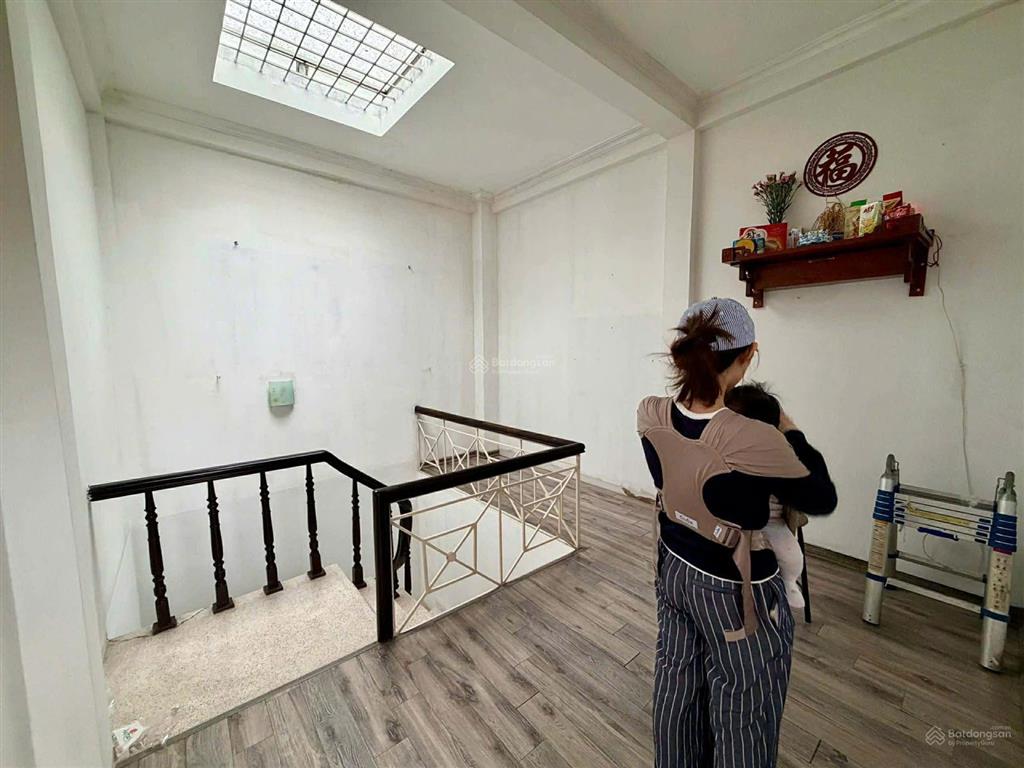 Chính chủ cần bán nhà xuân diệuphường tây hồhà nội 27m2x3.5t, mt3.8m, ôtô đậu cách nhà 20m, 9.8tỷ
