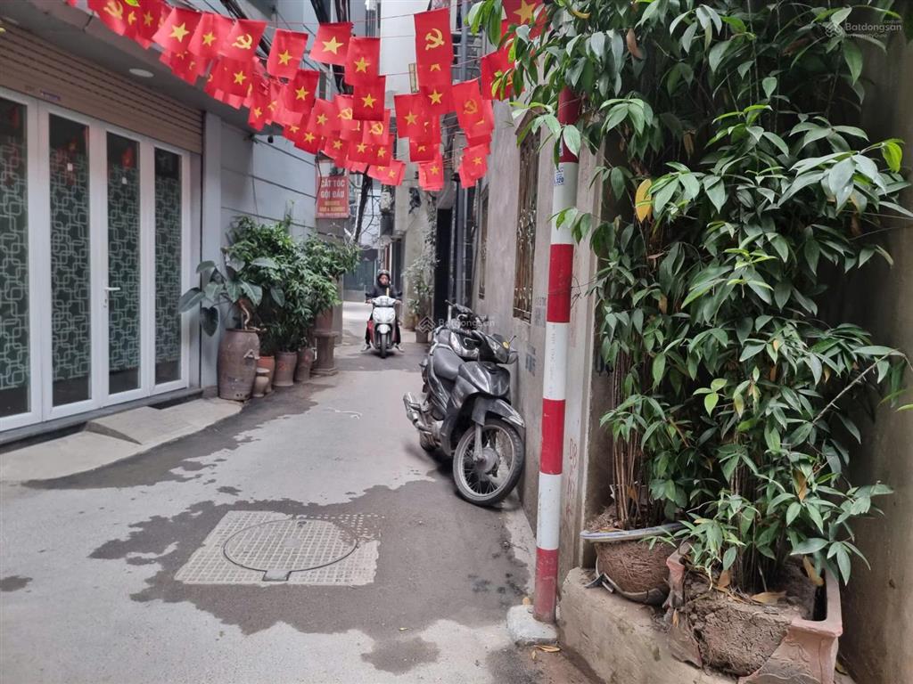 Chính chủ cần bán nhà ngõ 20 quảng khánhphường quảng antây hồhà nội 66.5m2x5t, gần hồ tây, 26 tỷ