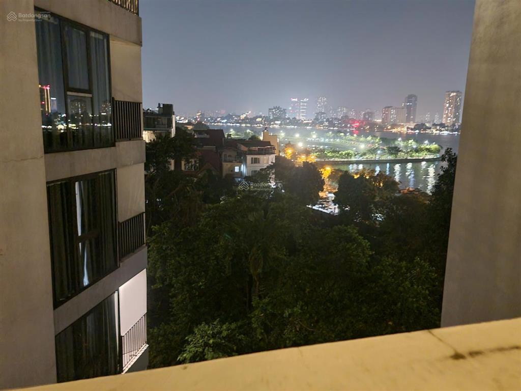 Chính chủ cần bán nhà mặt phố tô ngọc vân quảng an tây hồhà nội 137m2x7.5t, mt7m, view hồ tây