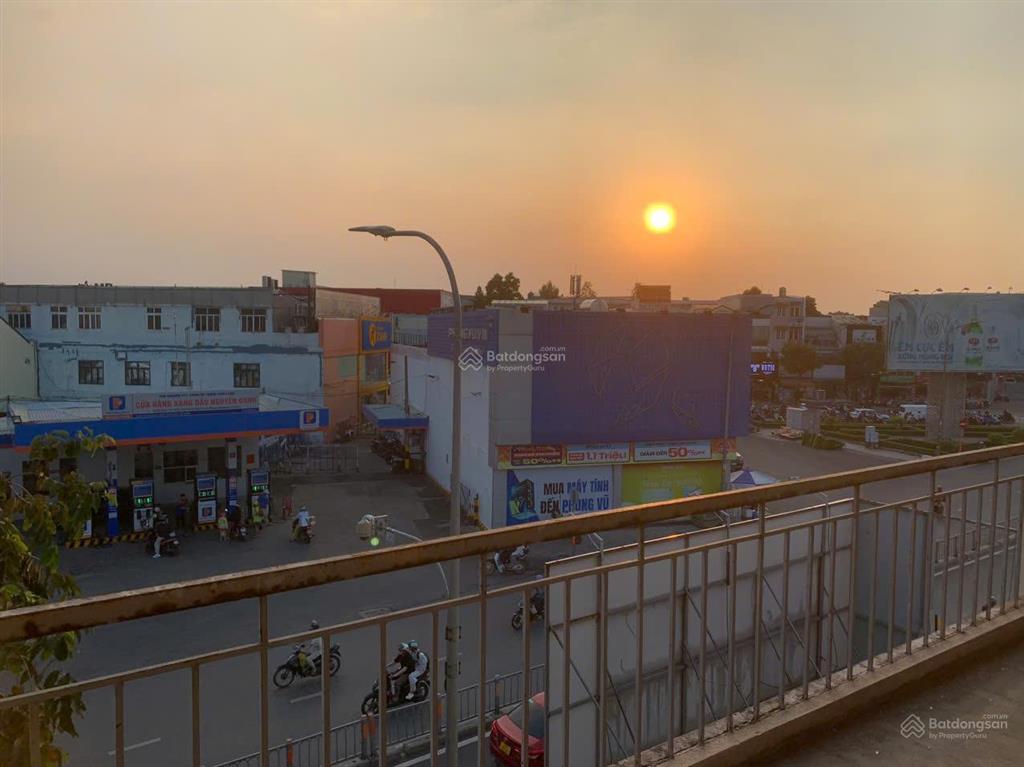 Nhà 2 mặt tiền đường lớn phan văn trị & phạm huy thông p7, gvấp, ngang 5 x dài 24,4, vị trí đắc địa