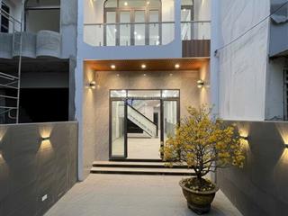 Bán nhà đẹp chợ phú thọ, nguyễn khuyến  4.7x24m  1t1l, 3pn  sổ hồng hoàn công đầy đủ sổ sẵn