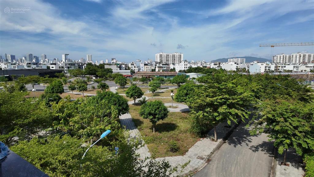 Hạ giá 1,5tỷ bán nhanh nhà biệt thự 300m2 view công viên kđt an bình tân, kề bên sun charmora city