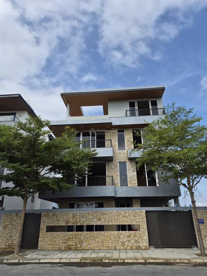 Hạ giá 1,5tỷ bán nhanh nhà biệt thự 300m2 view công viên kđt an bình tân, kề bên sun charmora city