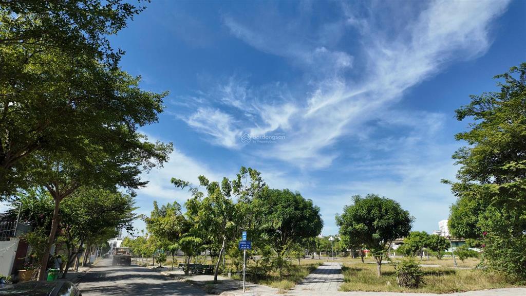 Hạ giá 1,5tỷ bán nhanh nhà biệt thự 300m2 view công viên kđt an bình tân, kề bên sun charmora city