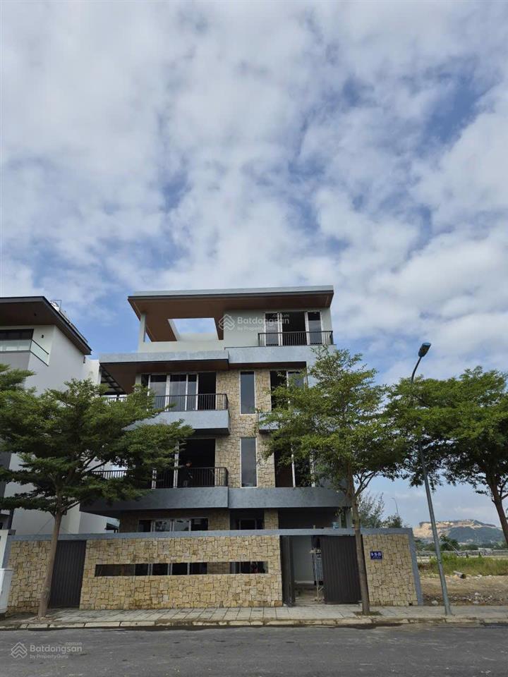 Hạ giá 1,5tỷ bán nhanh nhà biệt thự 300m2 view công viên kđt an bình tân, kề bên sun charmora city