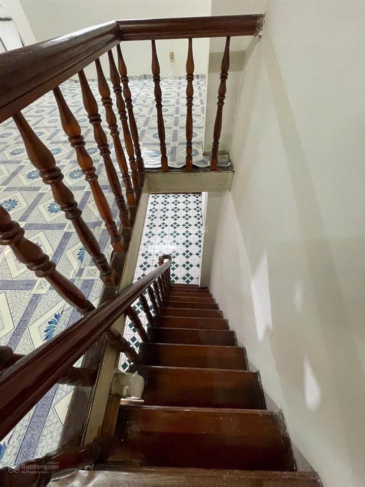 Bán nhà hẻm trần đình xu, q1  5.95m x3m  nhà trệt + gác. sổ hồng riêng chính chủ