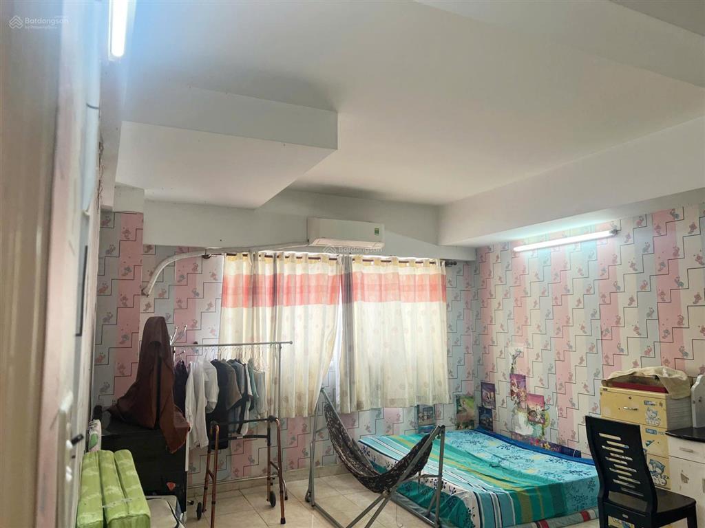Bán căn chung cư h3 hoàng diệu  2pn 1wc, sổ hồng   0399 933 ***  hỗ trợ xem nhà và chốt giá tốt
