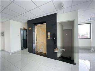 Toà nhà 2 mặt tiền ngay khu sân bay ngang 12m dtsd 3800m kc 2 hầm 10 tầng hđt 800tr giá chỉ 200 tỷ