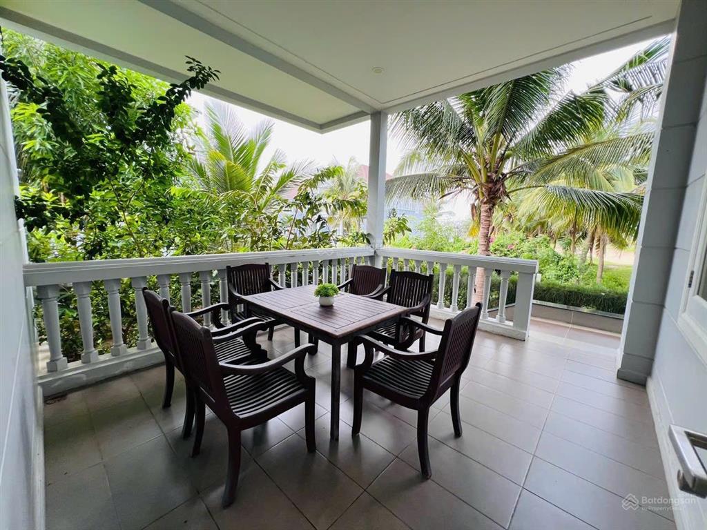 Biệt thự sea links mũi né giá ngộp chỉ 13 tỷ  cách biển 300m