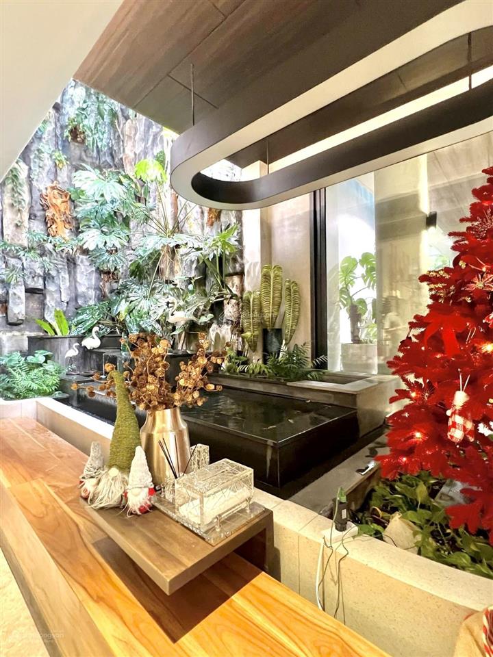 Bán biệt thự cao cấp lam sơn bình thạnh  4 tầng  thang máy  350m2 ngang 12.9m  giá chào 110 tỷ
