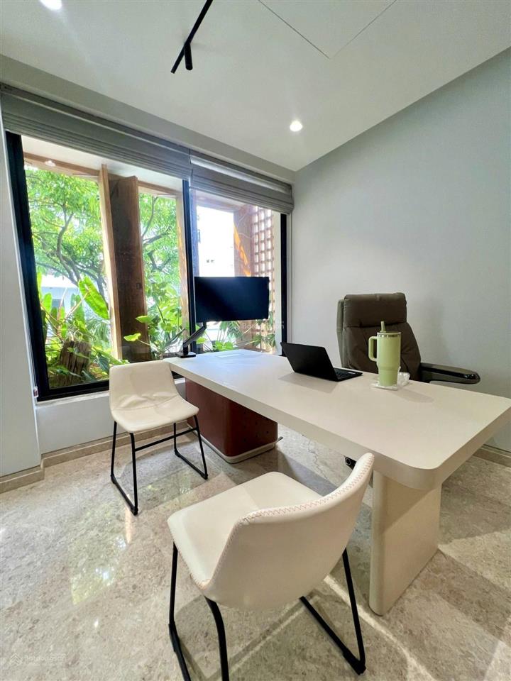 Bán biệt thự cao cấp lam sơn bình thạnh  4 tầng  thang máy  350m2 ngang 12.9m  giá chào 110 tỷ