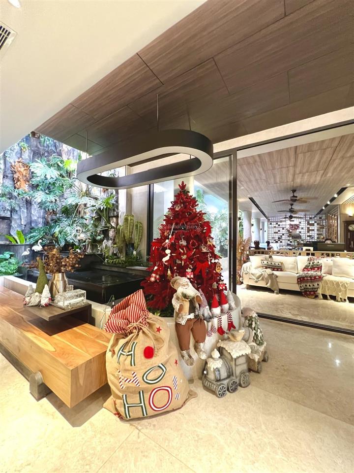 Bán biệt thự cao cấp lam sơn bình thạnh  4 tầng  thang máy  350m2 ngang 12.9m  giá chào 110 tỷ