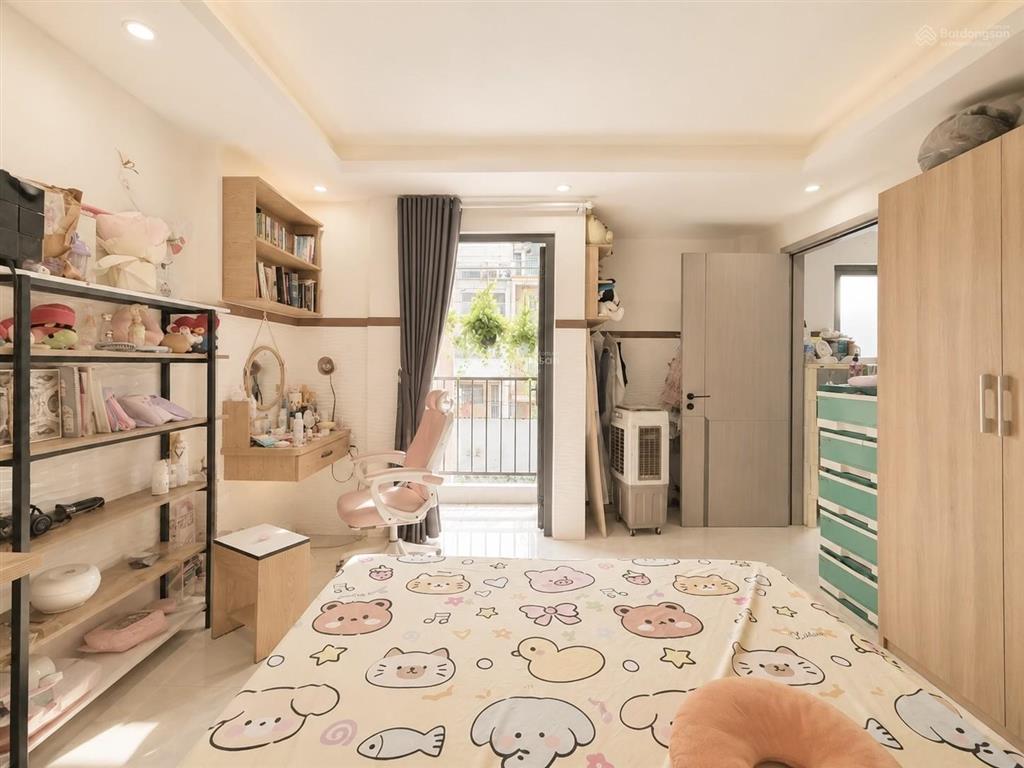 Bán nhà lê quang định p.1 gò vấp  hẻm ô tô 10m  65m2 (4x11)  5 tầng 5pn  chỉ 9.7 tỷ