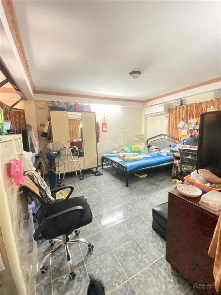 Bán gấp giảm 1.3 tỷ  bán nhà mặt tiền  4 tầng  6x9.5  nguyễn thị huỳnh phú nhuận  còn 13.9 tỷ.