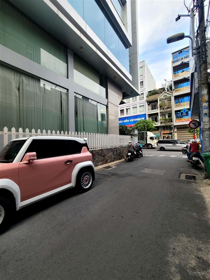 Xe hơi vào nhà  bán nhà bạch đằng tân bình  5 tầng  5.8m x 15.4m nh 6.2m  chỉ 23.9 tỷ.