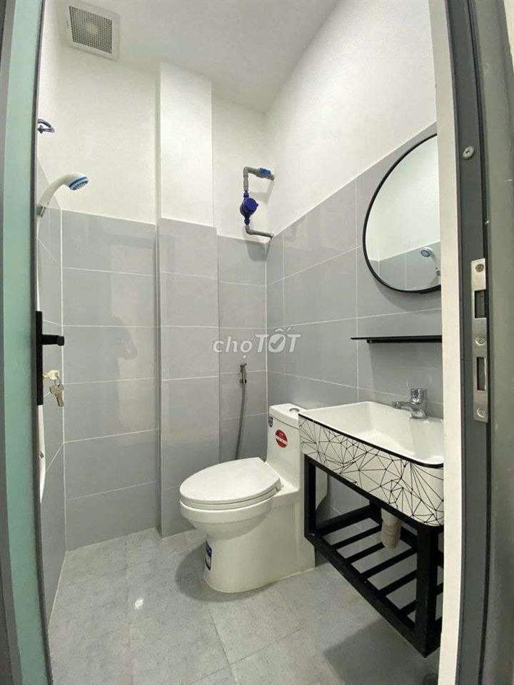 Phòng Ban công gác Full nội thất 