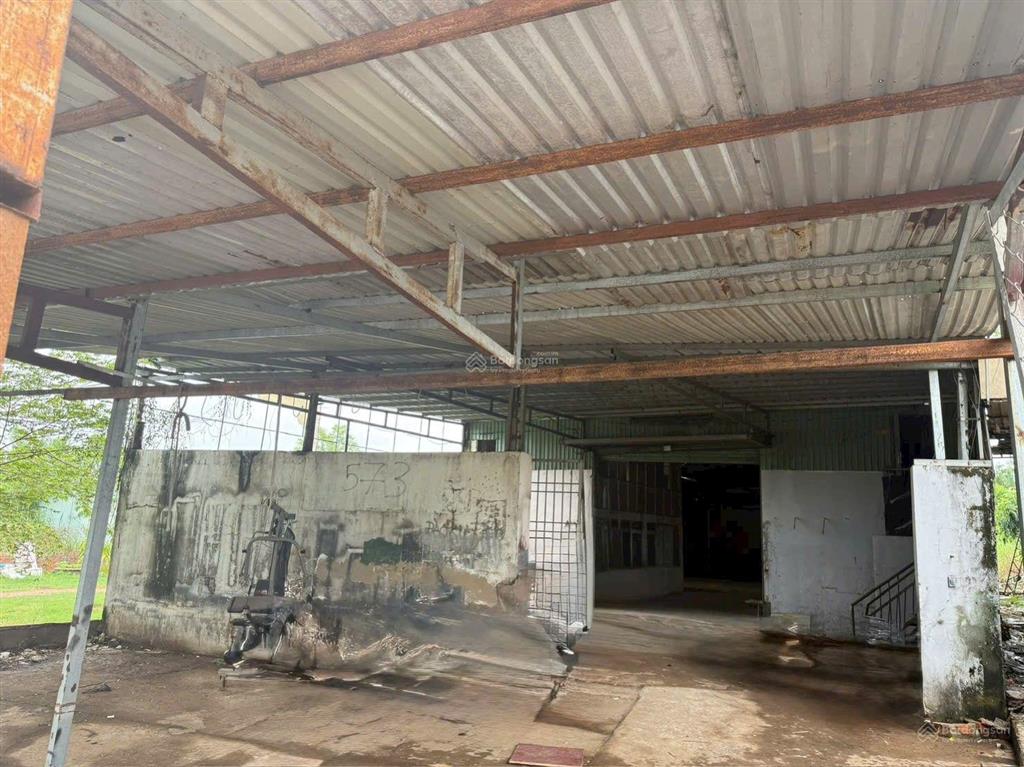Cho thuê kho mặt tiền đường đào sư tích nhà bè