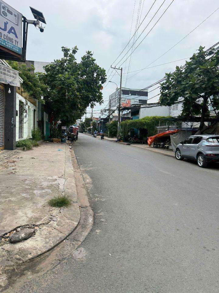 Sang Nhượng Quán 2 mặt tiền Ao Đôi, Bình Hưng Hòa, Bình Tân