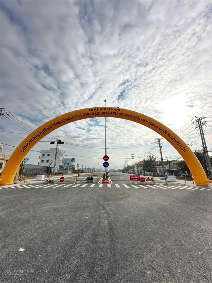 Kdc long hậu nam sài gòn đường d11, dt 9mx22.5m hướng tây, giá 25.5tr/m2, rẻ hơn tt 3tr/m2