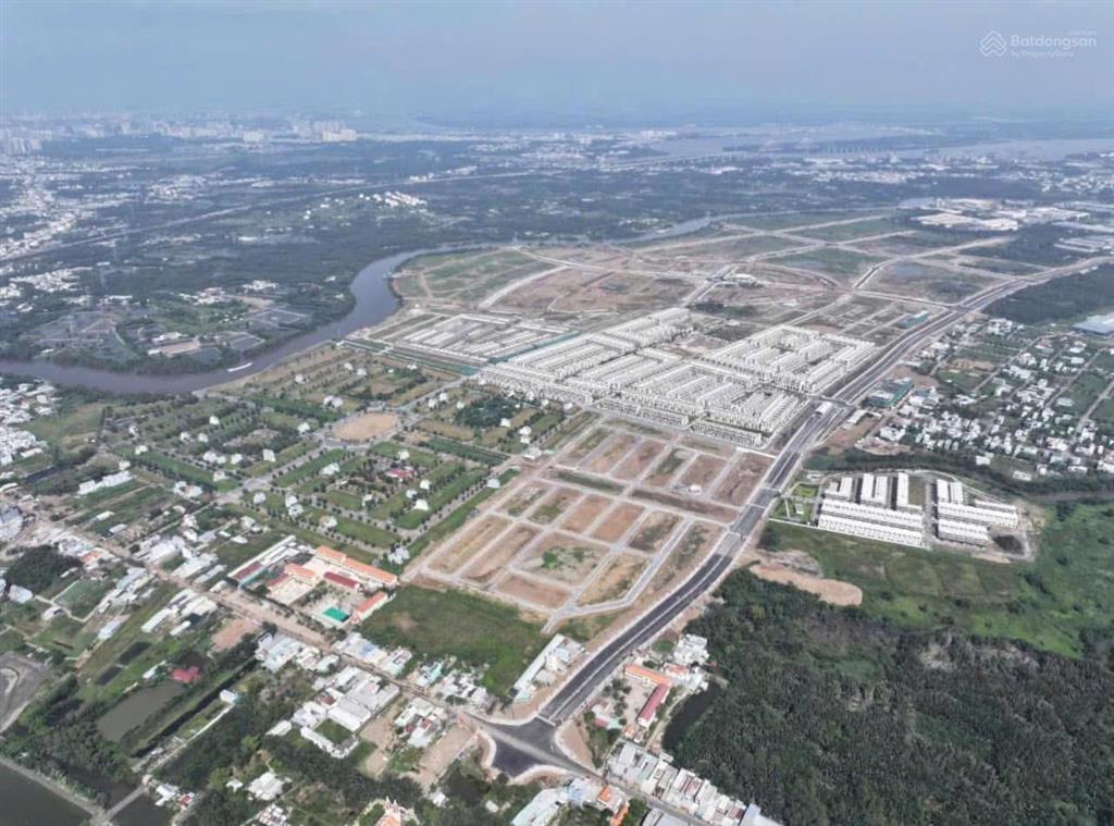Bán nhà căn góc ngay khu công nghiệp long hậu, gần nhà bè 8*18m, 4,35tỷ, rẻ hơn thị trường 300tr