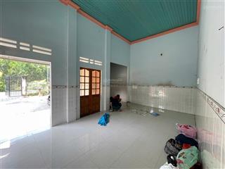 Chính chủ cần bán nhà cấp 4 đường nhựa, khoảng 300 ont, gần dt 761, gần cầu mã đà