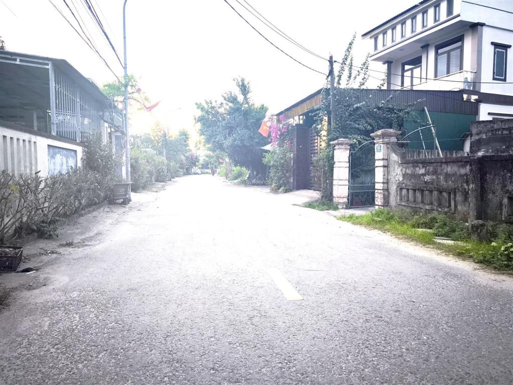 Người nhà em bán lô đất mặt đường hoàng tá thốn phường vinh lộc (hưng lộc tp vinh cũ) nghệ an