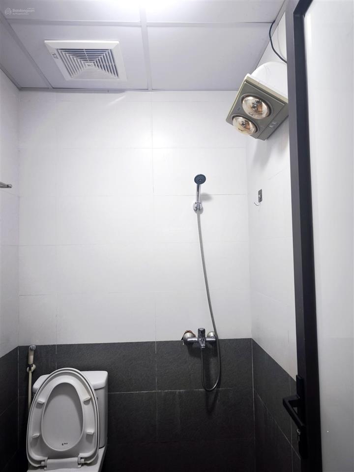 Người nhà em có căn chung cư sài gòn sky góc muốn bán đường nguyễn thái học tp vinh