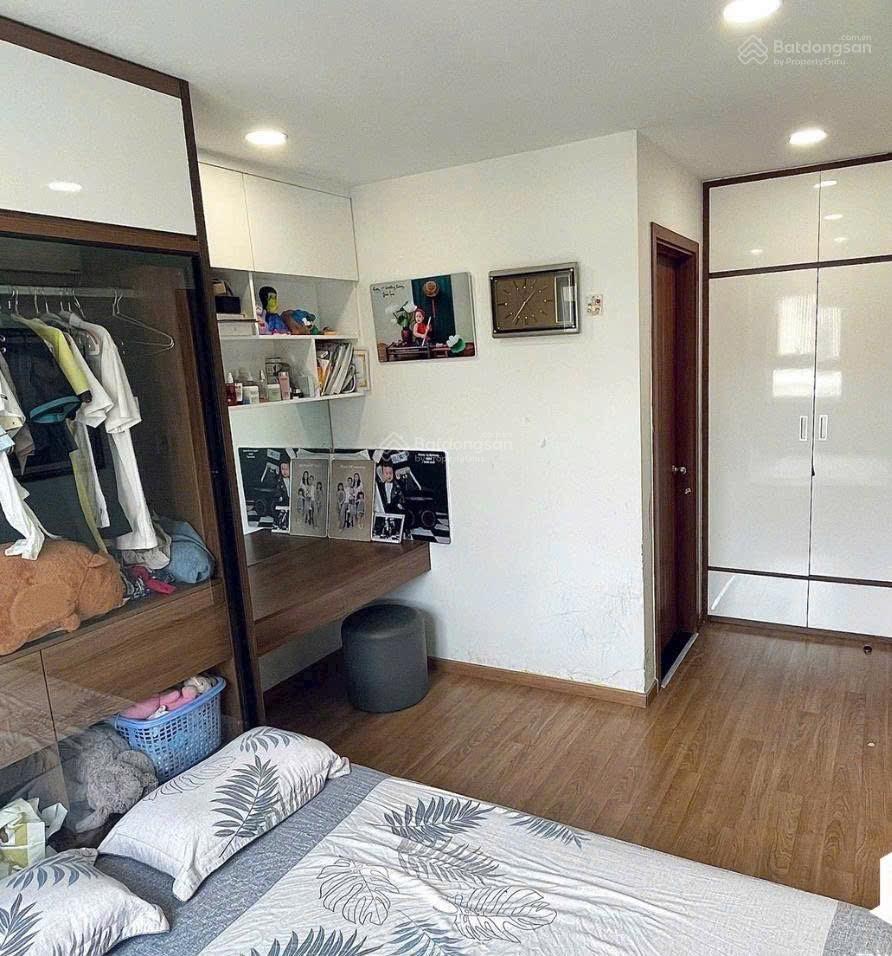 Chủ nhà cần bán 2pn cityland, lầu cao view thoáng mát, để lại nội thất chỉ 5tỷ