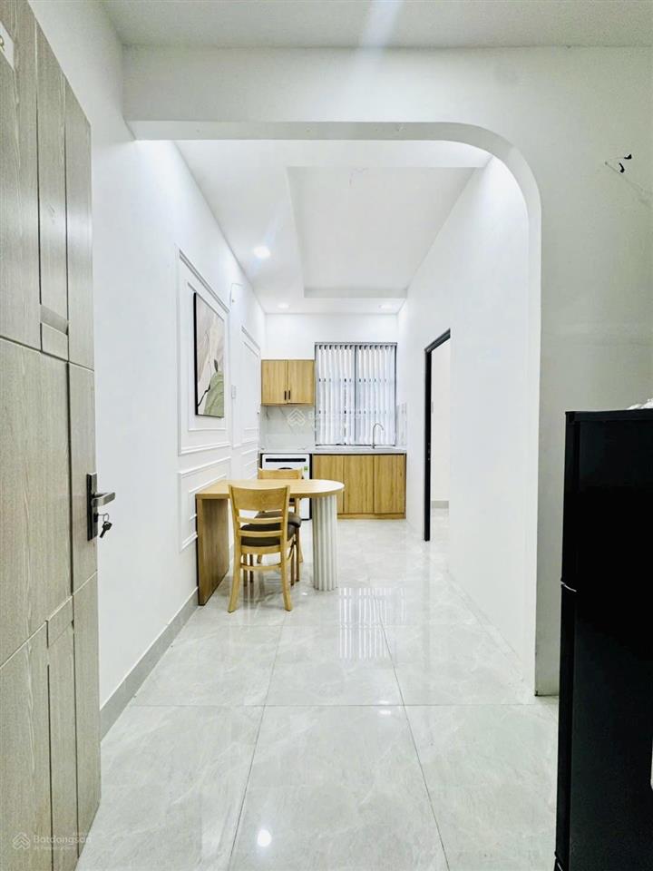 1pn tách bếp full nội thất, dọn vào ở ngay
