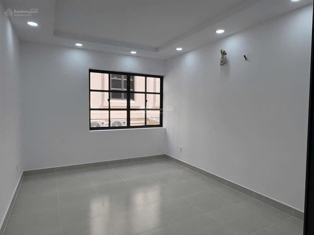 Mặt tiền phan văn trị, cityland lotte mart gò vấp. dt 5x20m (1 trệt + 4 lầu) chỉ 55 triệu