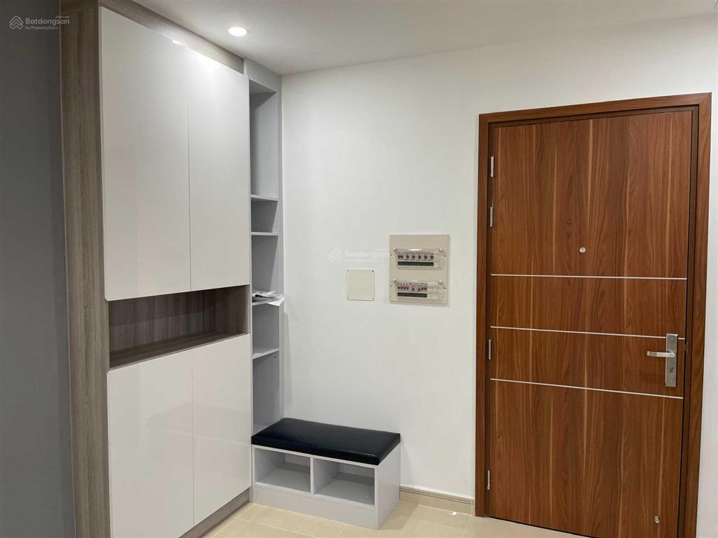 Cho thuê chung cư cityland park hills  view hồ bơi  2pn 13tr/th