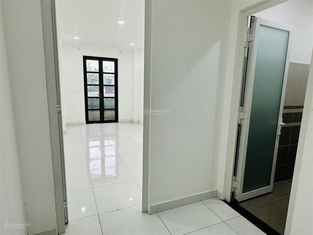 Cho thuê nguyên căn mặt tiền nguyễn văn lượng, cityland lotte mart gò vấp (1 trệt + 4 lầu) 50 triệu