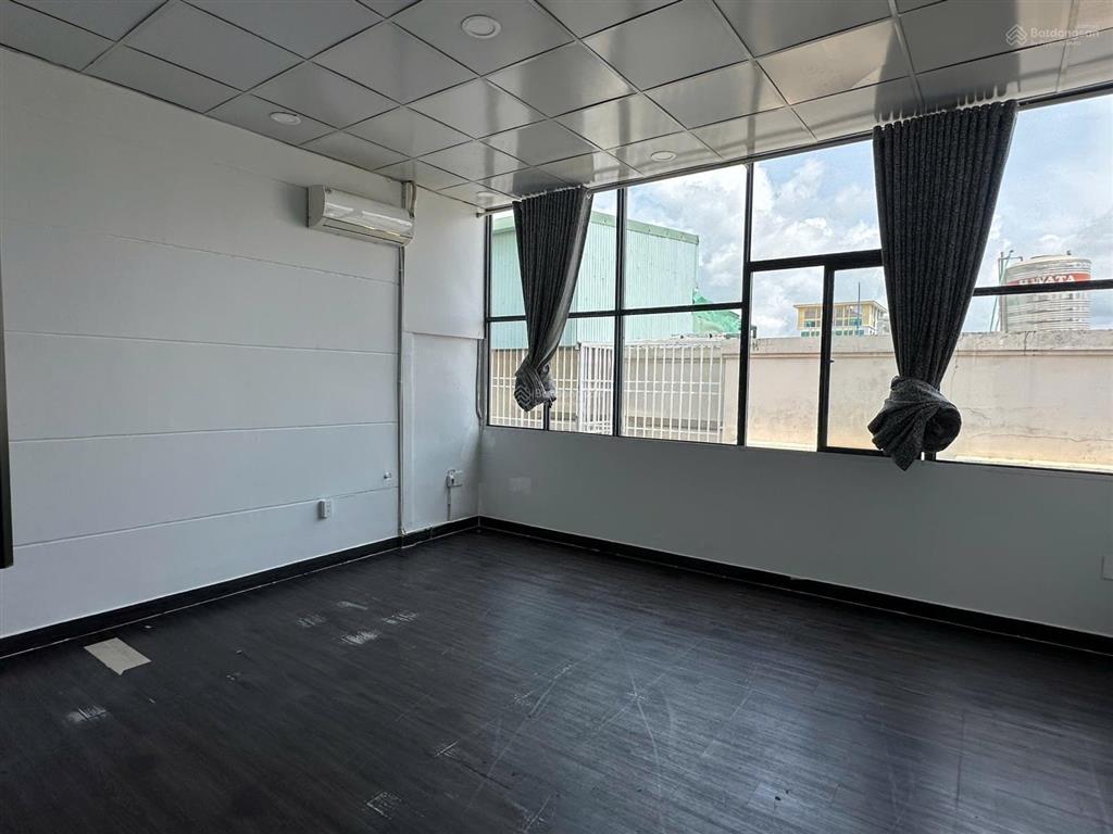 60tr (đã thuế)! cho thuê nguyên căn thương mại (1 hầm + 4 lầu) cityland gò vấp. full máy lạnh