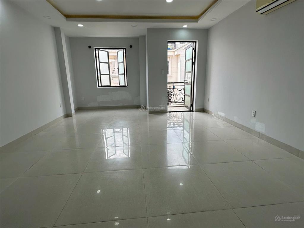 60tr (đã thuế)! cho thuê nguyên căn thương mại (1 hầm + 4 lầu) cityland gò vấp. full máy lạnh