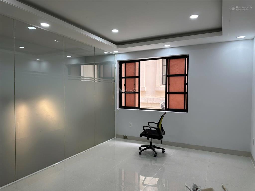 60tr (đã thuế)! cho thuê nguyên căn thương mại (1 hầm + 4 lầu) cityland gò vấp. full máy lạnh