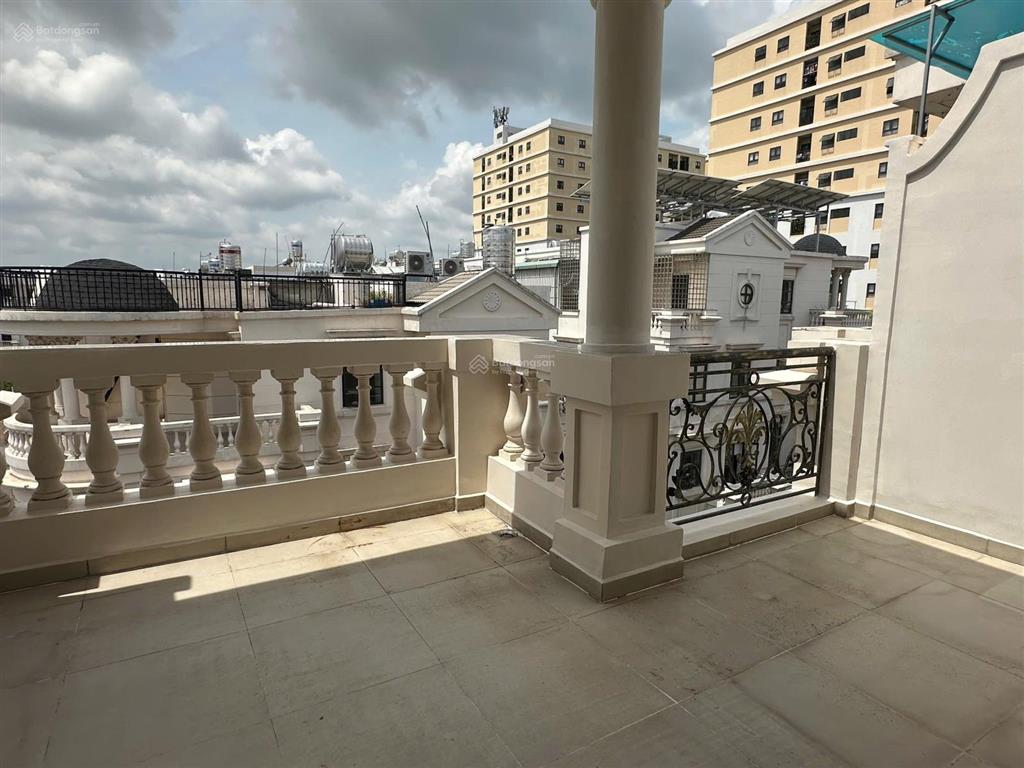 60tr (đã thuế)! cho thuê nguyên căn thương mại (1 hầm + 4 lầu) cityland gò vấp. full máy lạnh
