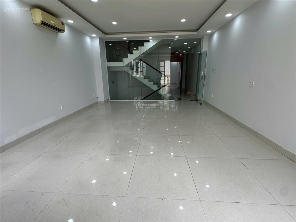 60tr (đã thuế)! cho thuê nguyên căn thương mại (1 hầm + 4 lầu) cityland gò vấp. full máy lạnh