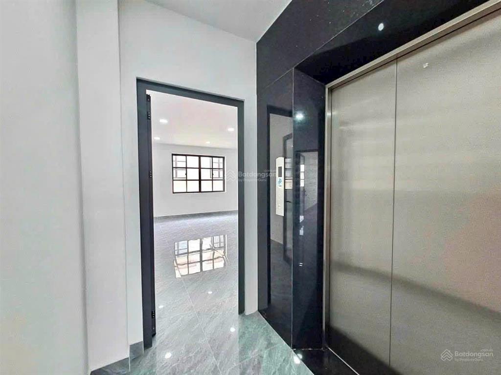 Nguyên sàn văn phòng, thang máy, máy lạnh cityland gò vấp chỉ 12 triệu
