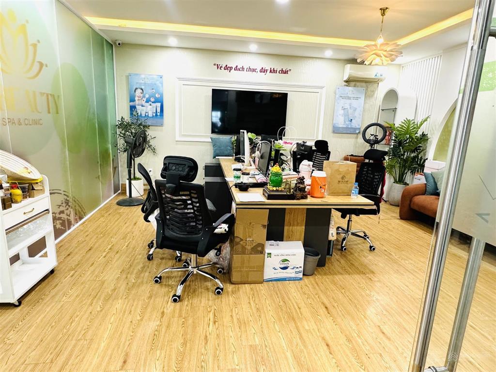 Văn phòng cityland  góc 2 mặt tiền đẹp