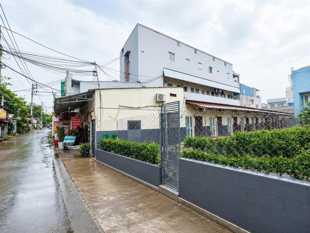 Bank định giá 18tỷ bán chỉ 19tỷ 2mt số hiệp bình  hiệp bình chánh 350m(8x45)12 phòng. xây 100chdv