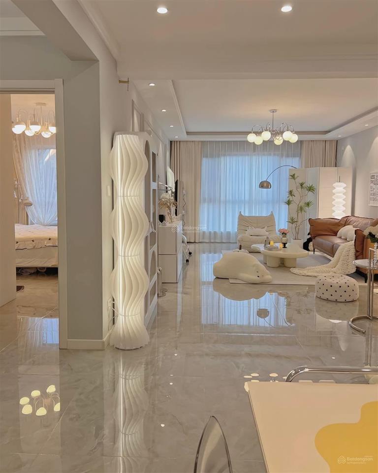 Cho thuê sunrise city view 2pn giá 16 triệu