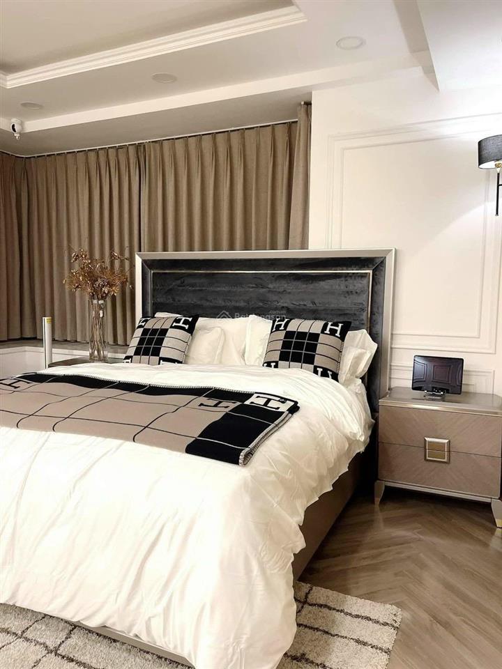 Cho thuê sunrise city view 2pn giá 16 triệu