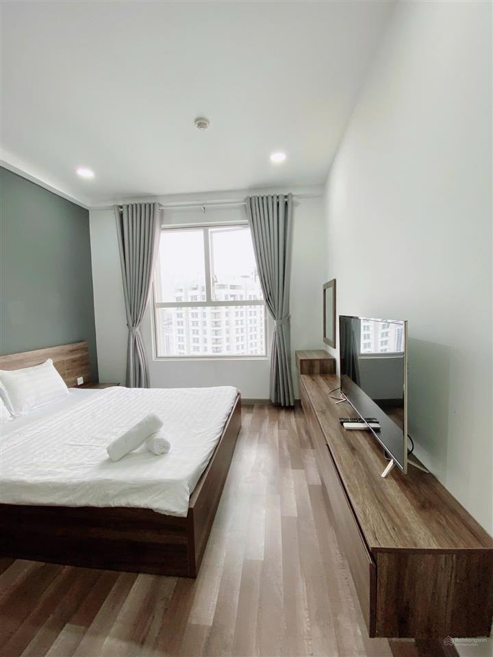 Bán sunrise city view 2pn, 2wc, 74m2 tại 33 nguyễn hữu thọ, 5,5 tỷ, siêu hot