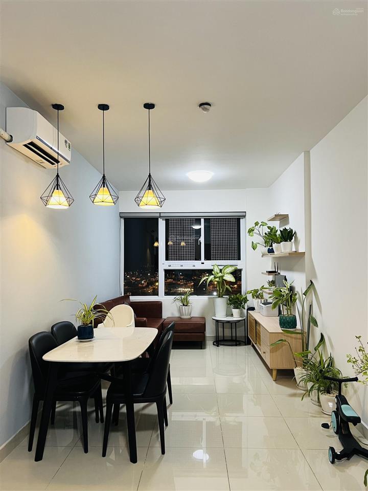 Citi soho căn 2pn2wc nội thất cơ bản giá 2.75 tỷ. 0938 666 *** xem nhà