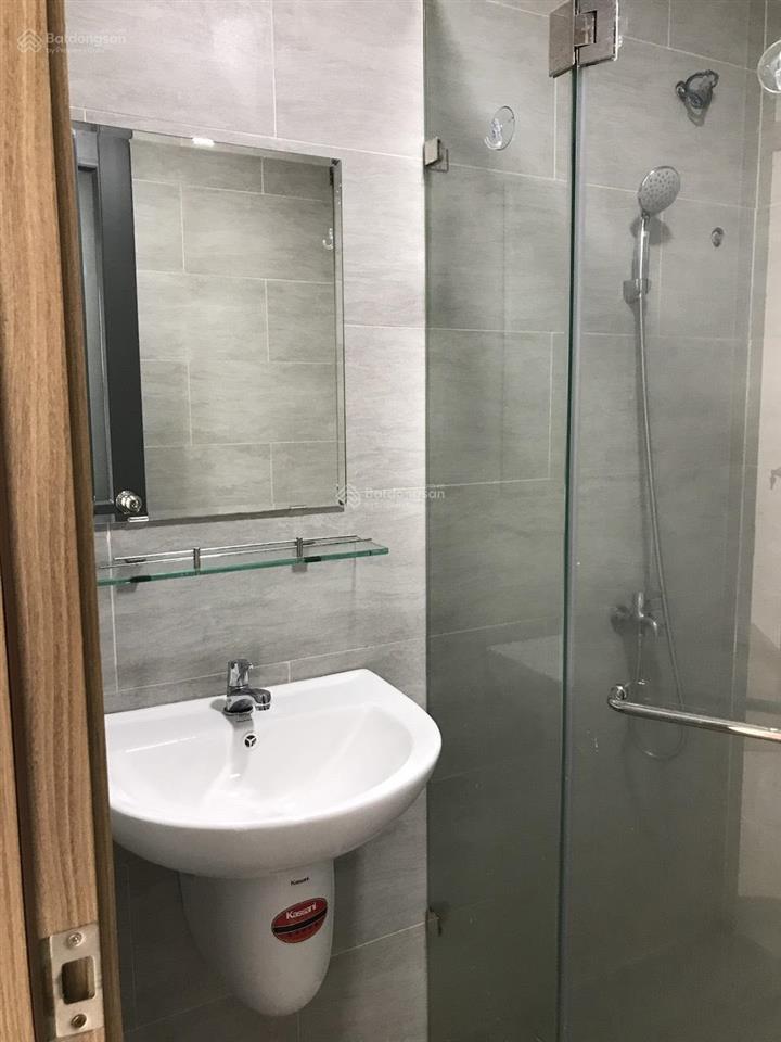 Chính chủ bán căn góc soho 2pn, nội thất cơ bản sổ hồng riêng giá 2.8 tỉ.  em 0938 666 ***